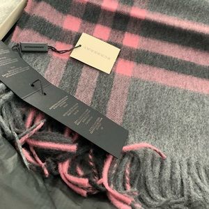 Womens Burberry Cashmere Scarf